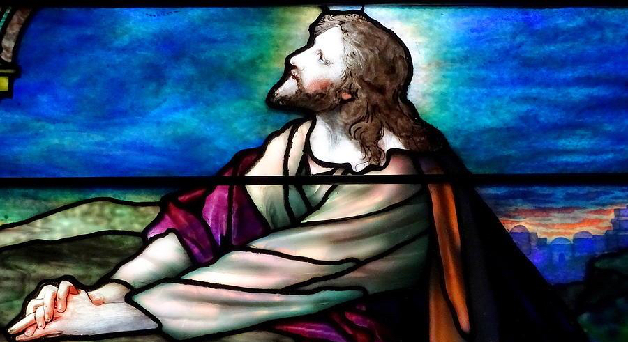 tiffany-glass-jesus-praying-ed-weidman